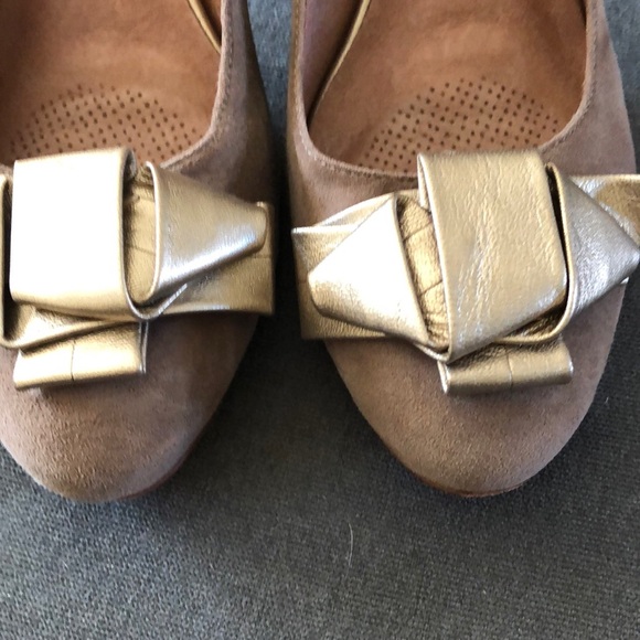 Corso como suede heels - Picture 3 of 6